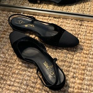 chanel black velvet flat slingbacks 40.5